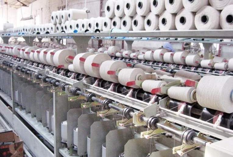 工厂（拼纱机）